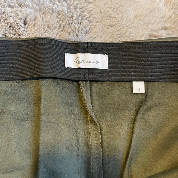Olive Green Reitmans Faux Leather Leggings - Picture 3 of 11